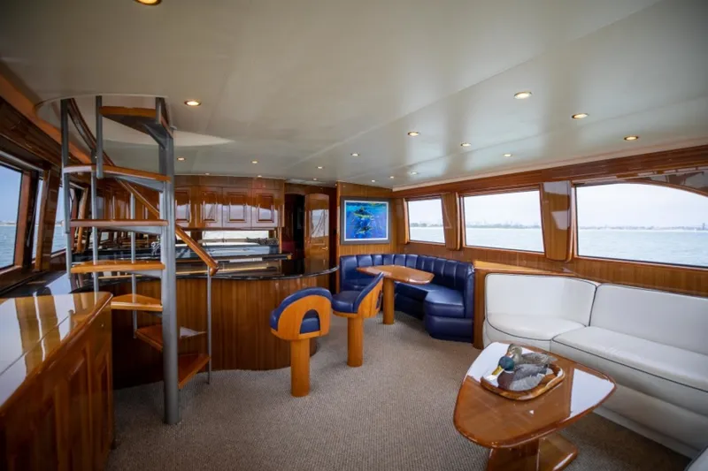 Slide: The Image of 2006 Viking 74 Convertible - KICKBACK - 5031403