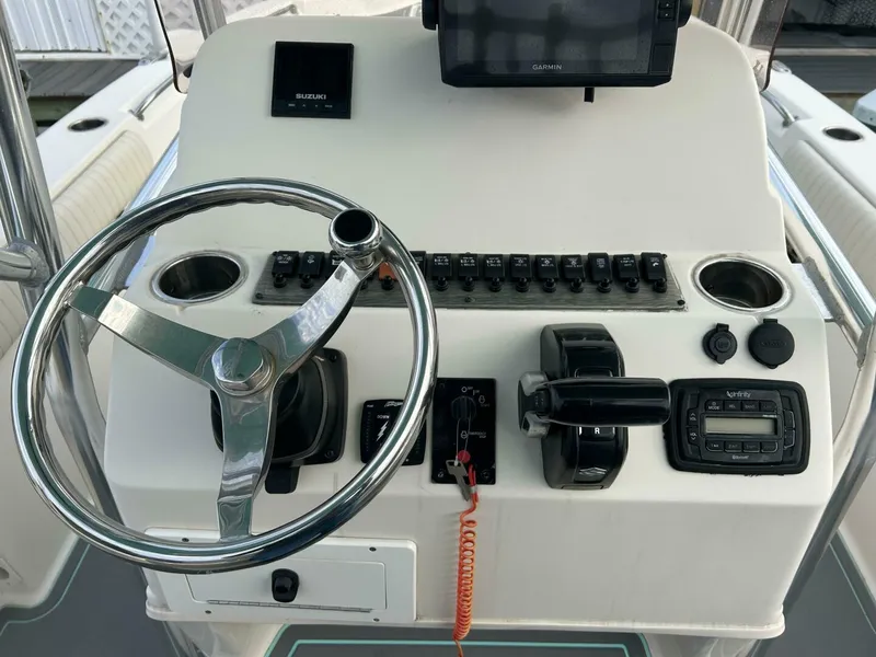 Slide: The Image of Sea Chaser 26 LX 2018 - 5031680