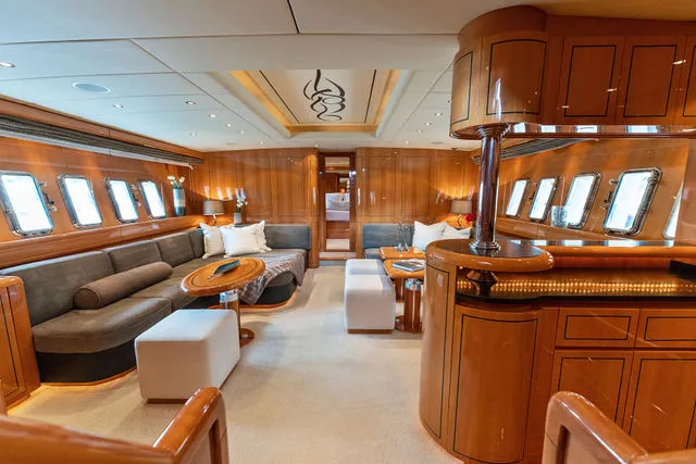Slide: The Image of Mangusta 80 2001 - 58