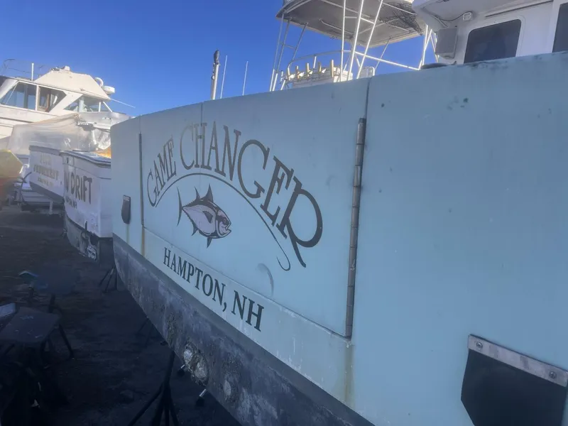 Slide: The Image of Transom W Double Tuna Door - 5034063