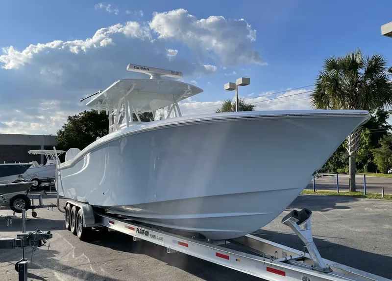 Slide: The Image of Invincible 36 2021 - 5034202