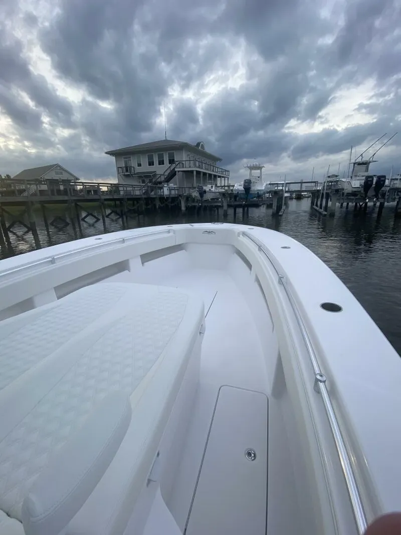 Slide: The Image of Invincible 36 2021 - 5034198