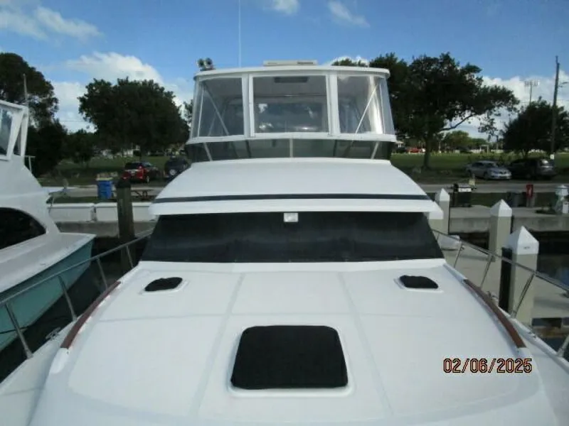 Slide: The Image of 43' Mikelson foredeck aft - 5036917