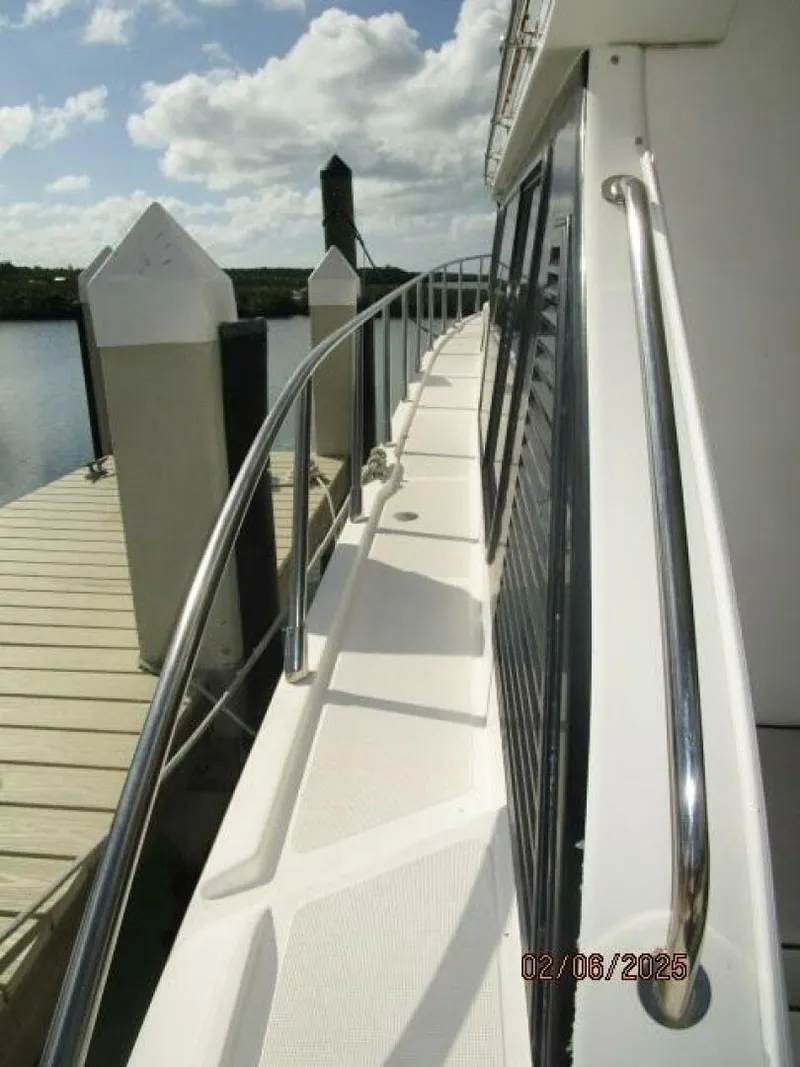 Slide: The Image of 43' Mikelsonn port side deck2 - 5036936