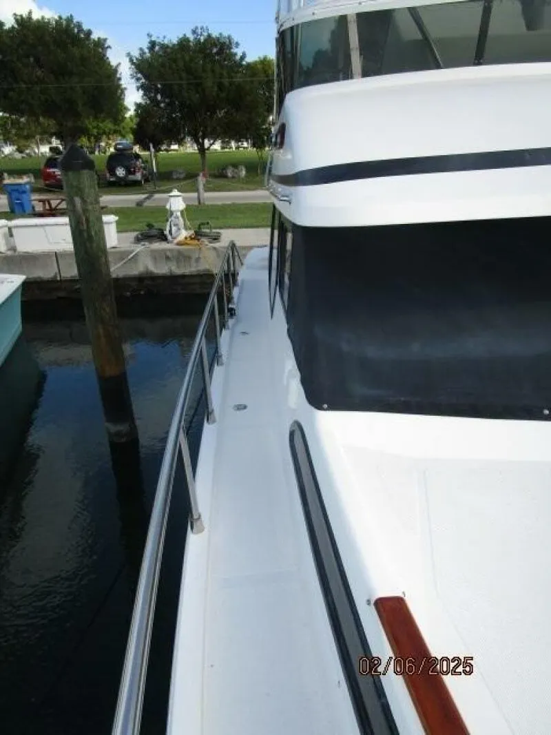 Slide: The Image of 43' Mikelson starboard side deck1 - 5036948