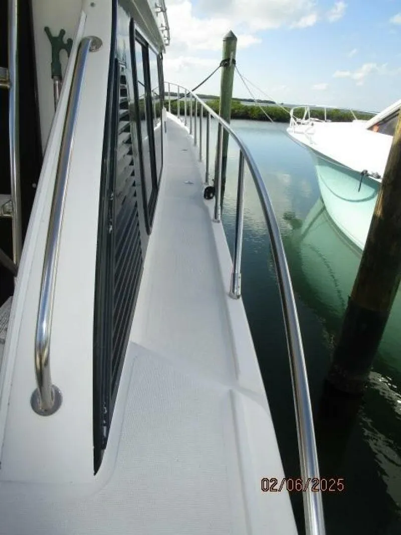 Slide: The Image of 43' Mikelson starboard side deck2 - 5036949