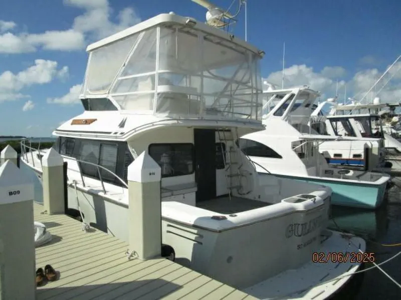 Slide: The Image of 43' Mikelson port aft profile - 5036932