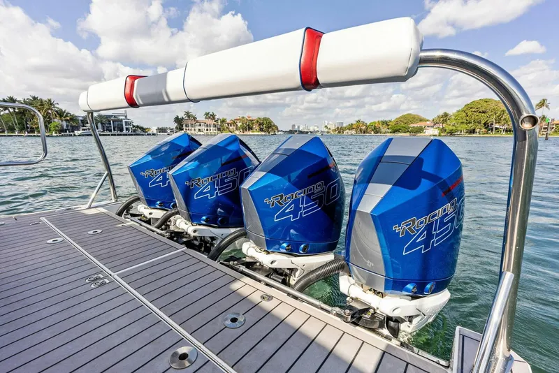 Slide: The Image of Formula 430 Super Sport Crossover 2022 - 5102478