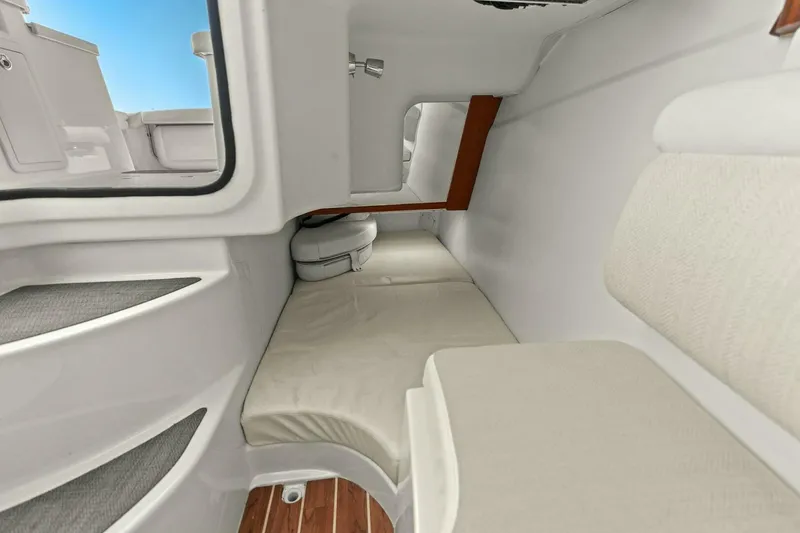 Slide: The Image of 2016 375 Grady-White Freedom - 5098852