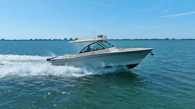 Slide: The Image of 2016 375 Grady-White Freedom - 5098797