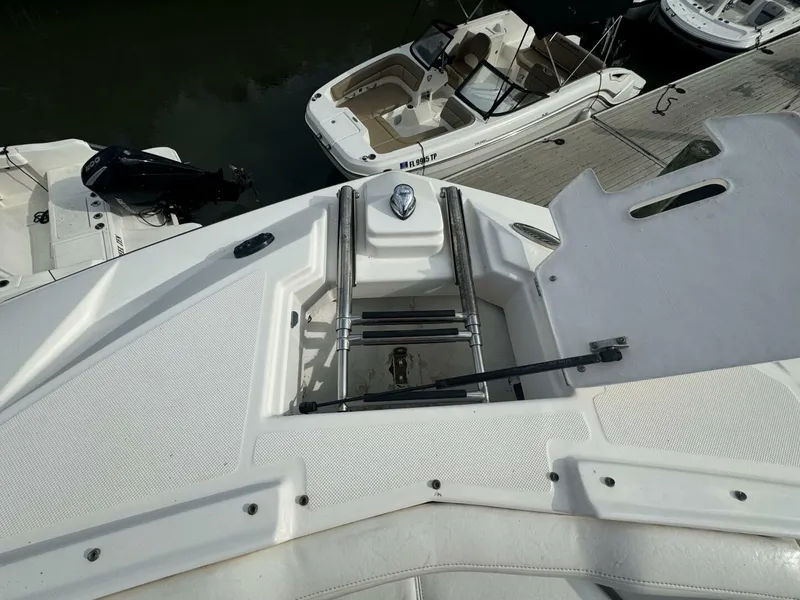 Slide: The Image of Regal 2520 FasDeck 2008 - 5034507