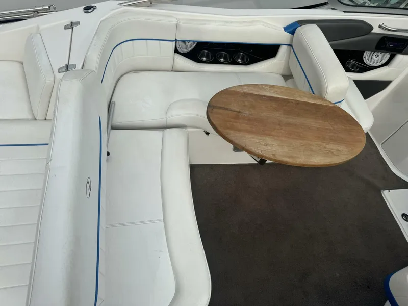 Slide: The Image of Regal 2520 FasDeck 2008 - 5034538