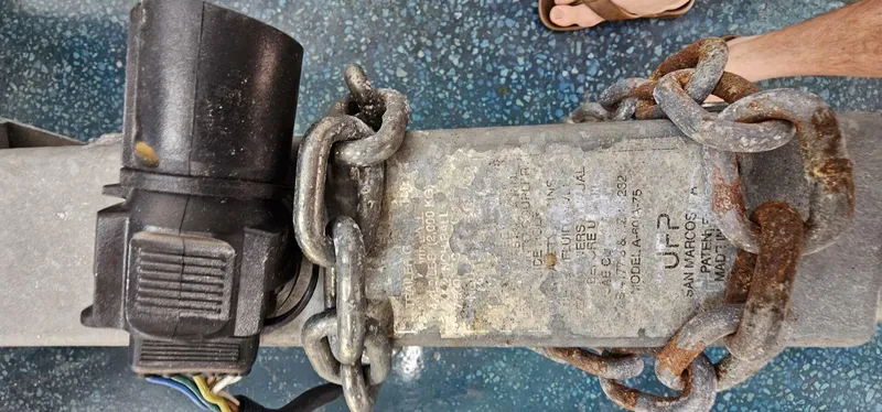 Slide: The Image of Yamaha 210 FSH Deluxe 2018 - 5035783