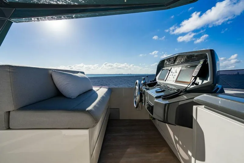 Slide: The Image of Ferretti Yachts 850 2018 - 5036681