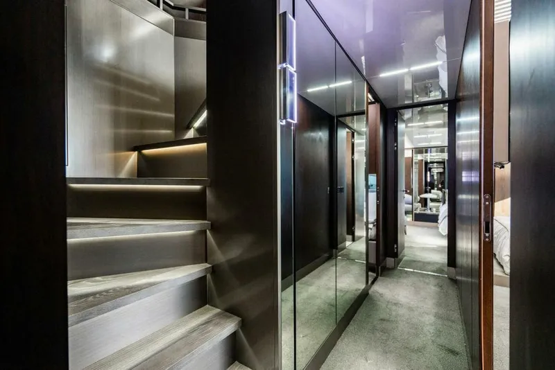 Slide: The Image of Ferretti Yachts 850 2018 - 5036686