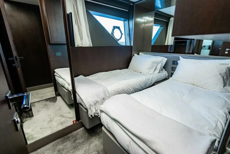 Slide: The Image of Ferretti Yachts 850 2018 - 5036695