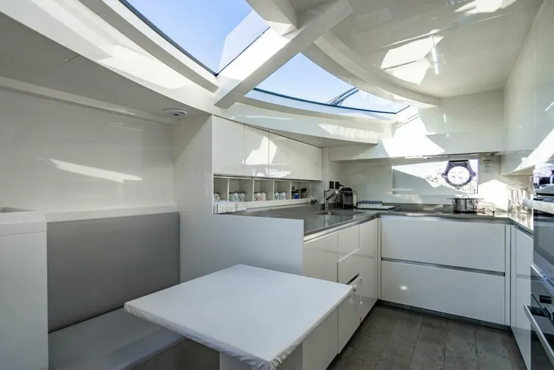 Slide: The Image of Ferretti Yachts 850 2018 - 5036735