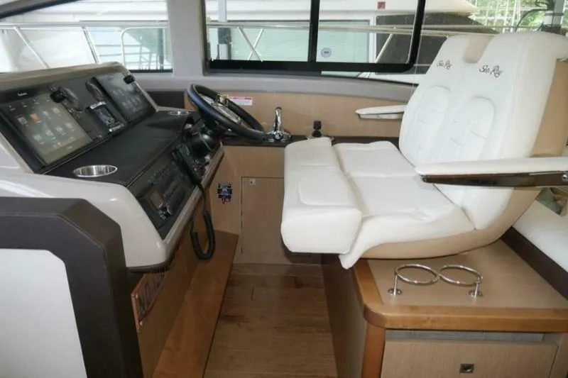 Slide: The Image of Sea Ray 400 Fly 2017 - 5036641