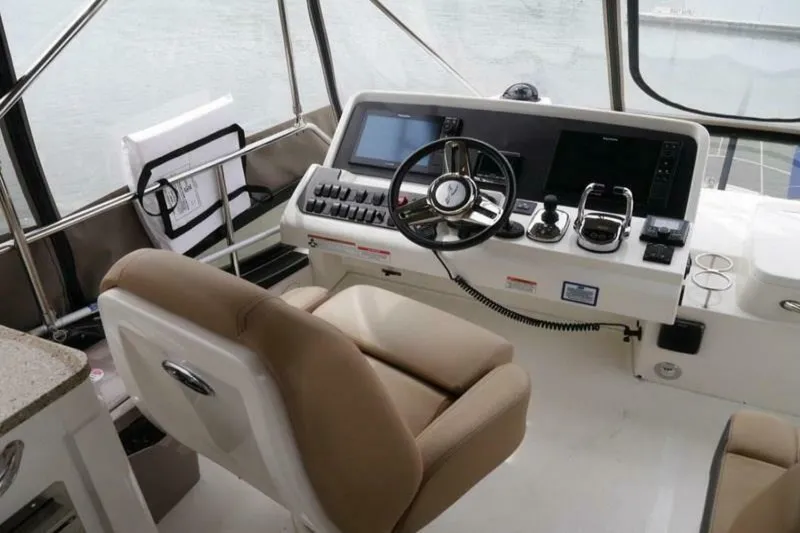 Slide: The Image of Sea Ray 400 Fly 2017 - 5036608