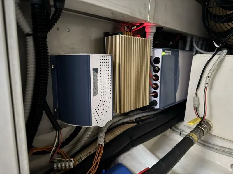 Slide: The Image of Azimut 43s 2007 - 5053138