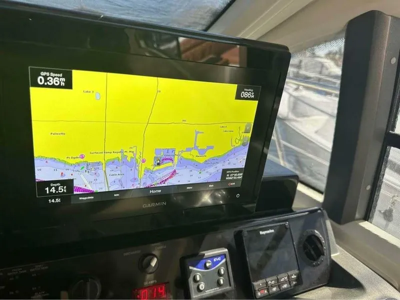 Slide: The Image of Azimut 43s 2007 - 5037200