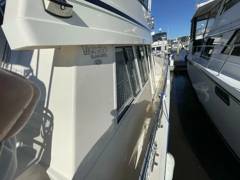Slide: The Image of Mainship 430 Aft Cabin 3SR Trawler 2005 - 5037108