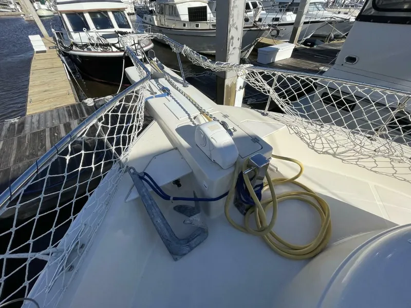 Slide: The Image of Mainship 430 Aft Cabin 3SR Trawler 2005 - 5037111