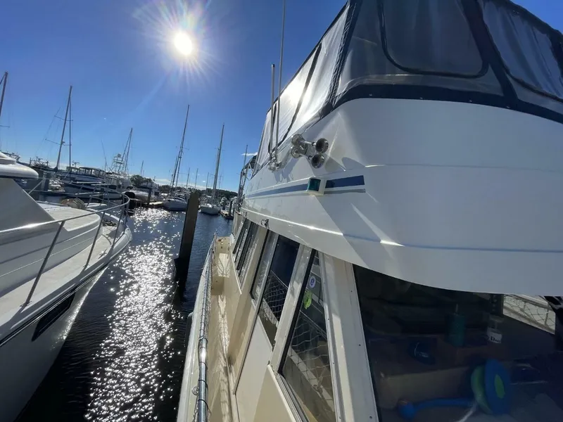 Slide: The Image of Mainship 430 Aft Cabin 3SR Trawler 2005 - 5037114