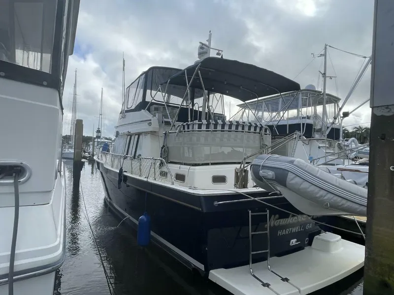 Slide: The Image of Mainship 430 Aft Cabin 3SR Trawler 2005 - 5037075