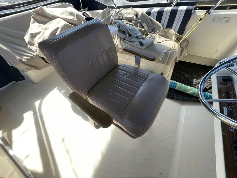 Slide: The Image of Mainship 430 Aft Cabin 3SR Trawler 2005 - 5037137