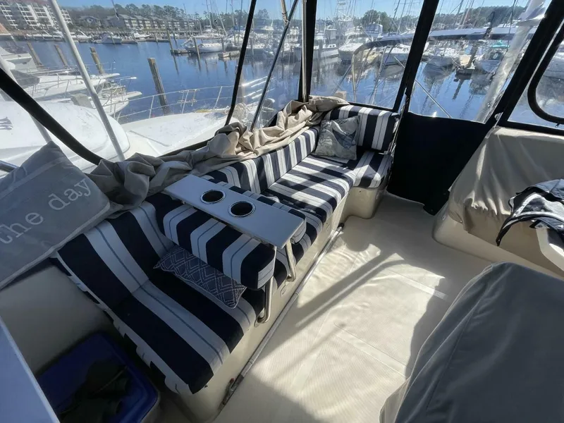 Slide: The Image of Mainship 430 Aft Cabin 3SR Trawler 2005 - 5037138