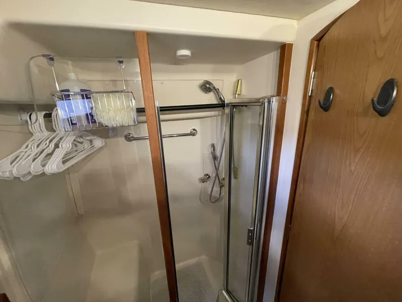 Slide: The Image of Mainship 430 Aft Cabin 3SR Trawler 2005 - 5037164