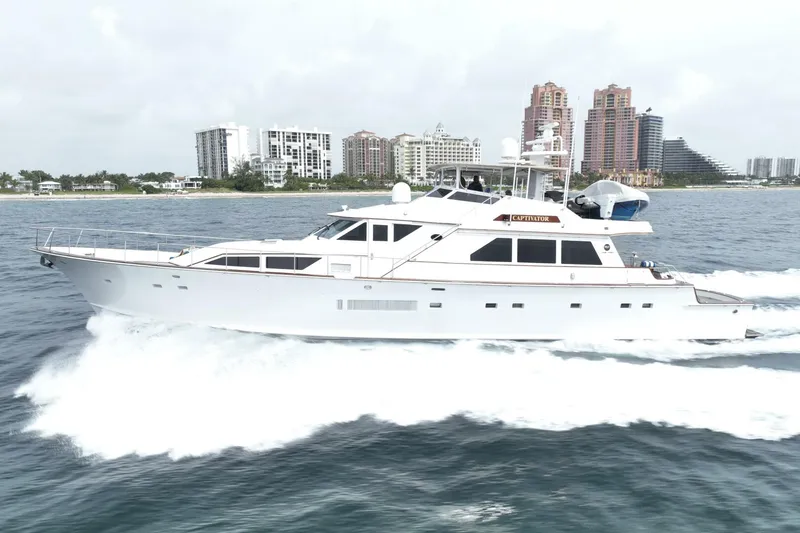 Slide: The Image of Palmer Johnson Motor Yacht 1984 - 5445808