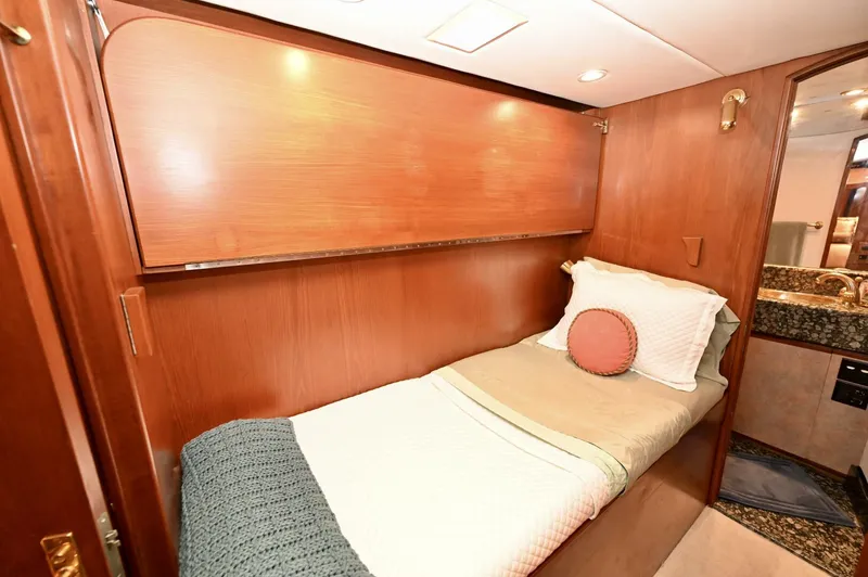Slide: The Image of Palmer Johnson Motor Yacht 1984 - 5445849
