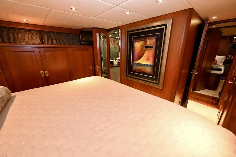 Slide: The Image of Palmer Johnson Motor Yacht 1984 - 5445858