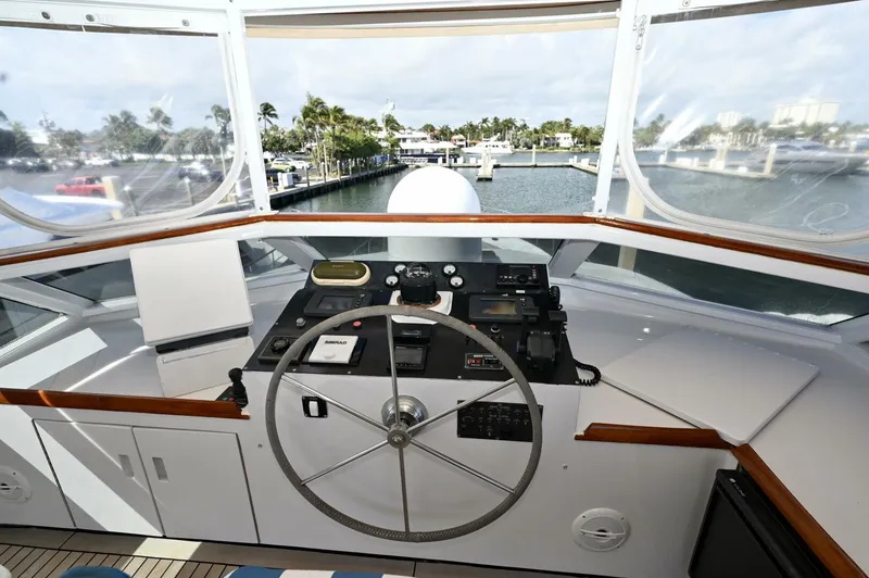 Slide: The Image of Palmer Johnson Motor Yacht 1984 - 5445885
