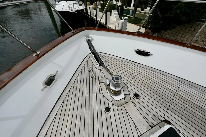 Slide: The Image of Palmer Johnson Motor Yacht 1984 - 5445889