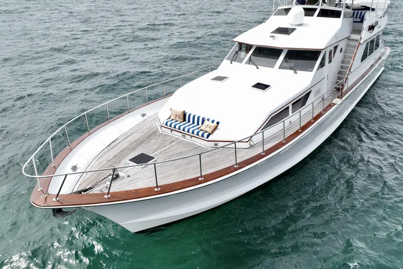Slide: The Image of Palmer Johnson Motor Yacht 1984 - 5445891