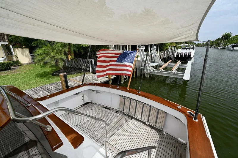 Slide: The Image of Palmer Johnson Motor Yacht 1984 - 5445820