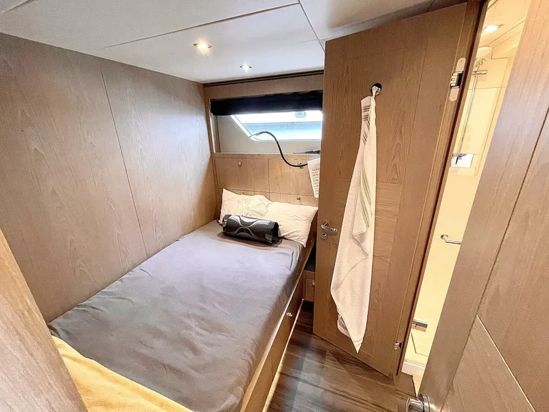 Slide: The Image of Hargrave Skylounge Flush Deck 2021 - 5044366