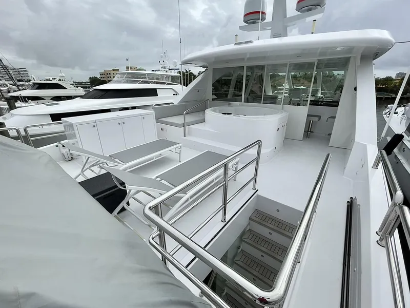 Slide: The Image of Hargrave Skylounge Flush Deck 2021 - 5042533