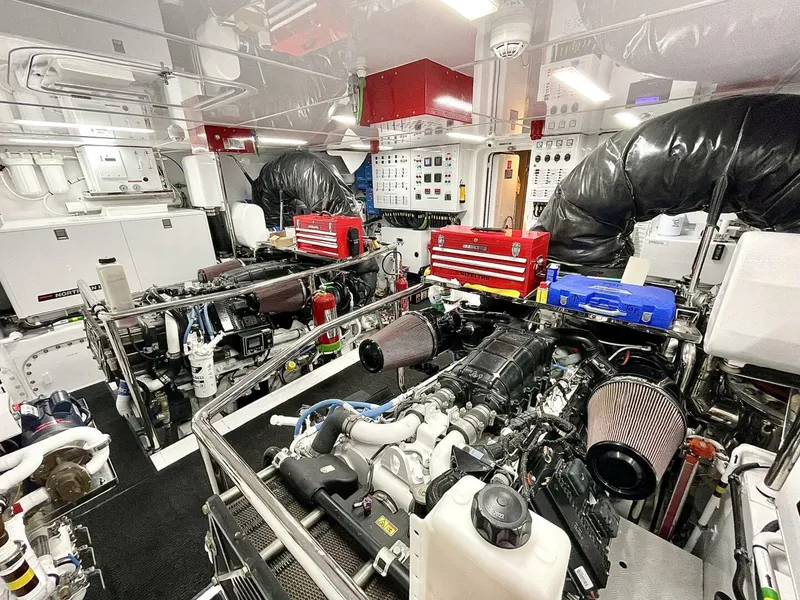 Slide: The Image of Hargrave Skylounge Flush Deck 2021 - 5044369