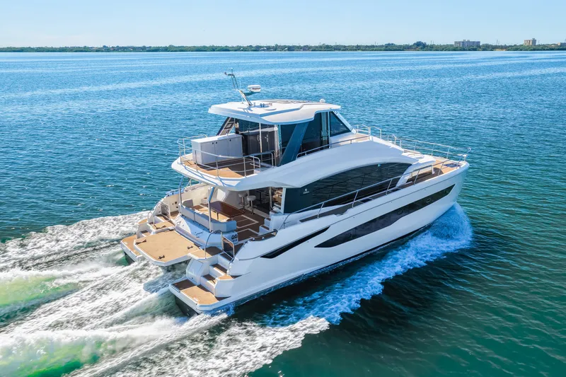 Slide: The Image of Aquila 54 2022 - 5823761