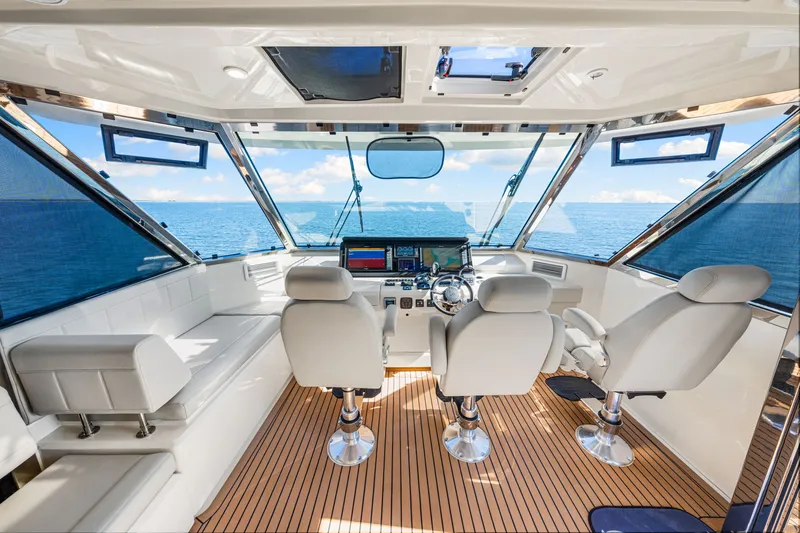 Slide: The Image of Aquila 54 2022 - 5823784