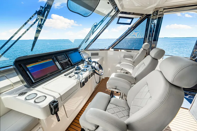 Slide: The Image of Aquila 54 Yacht 2022 - 5823785