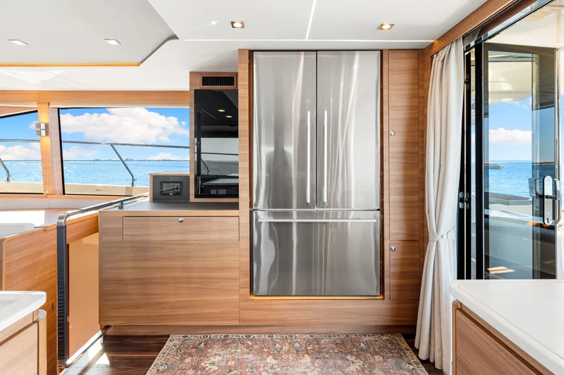 Slide: The Image of Aquila 54 Yacht 2022 - 5823809