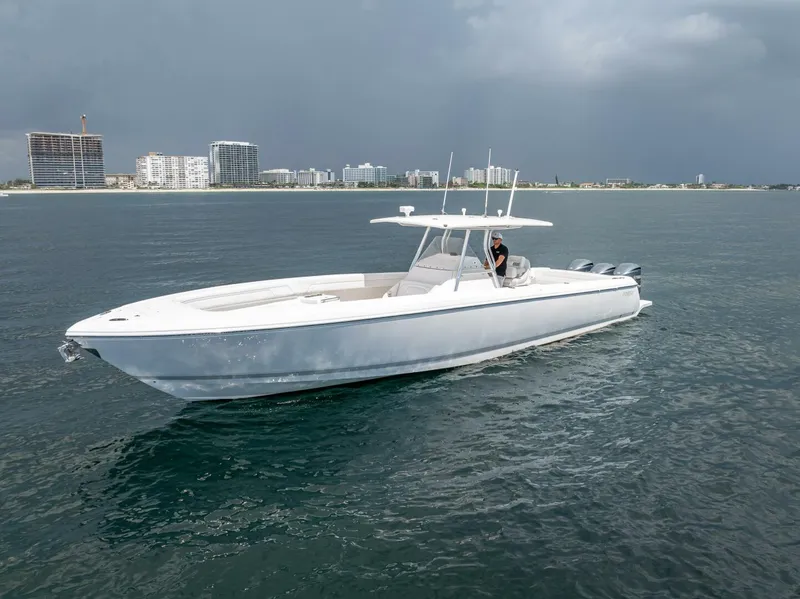 Slide: The Image of Intrepid 400 Open 2017 - 5041426