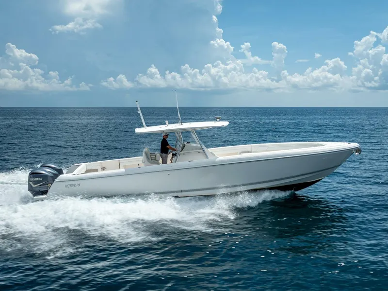 Slide: The Image of Intrepid 400 Open 2017 - 5041443