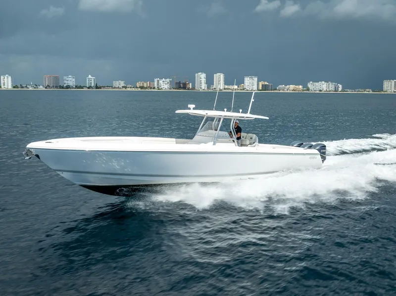 Slide: The Image of Intrepid 400 Open 2017 - 5041452