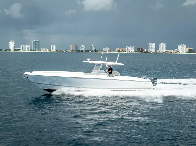 Slide: The Image of Intrepid 400 Open 2017 - 5041454